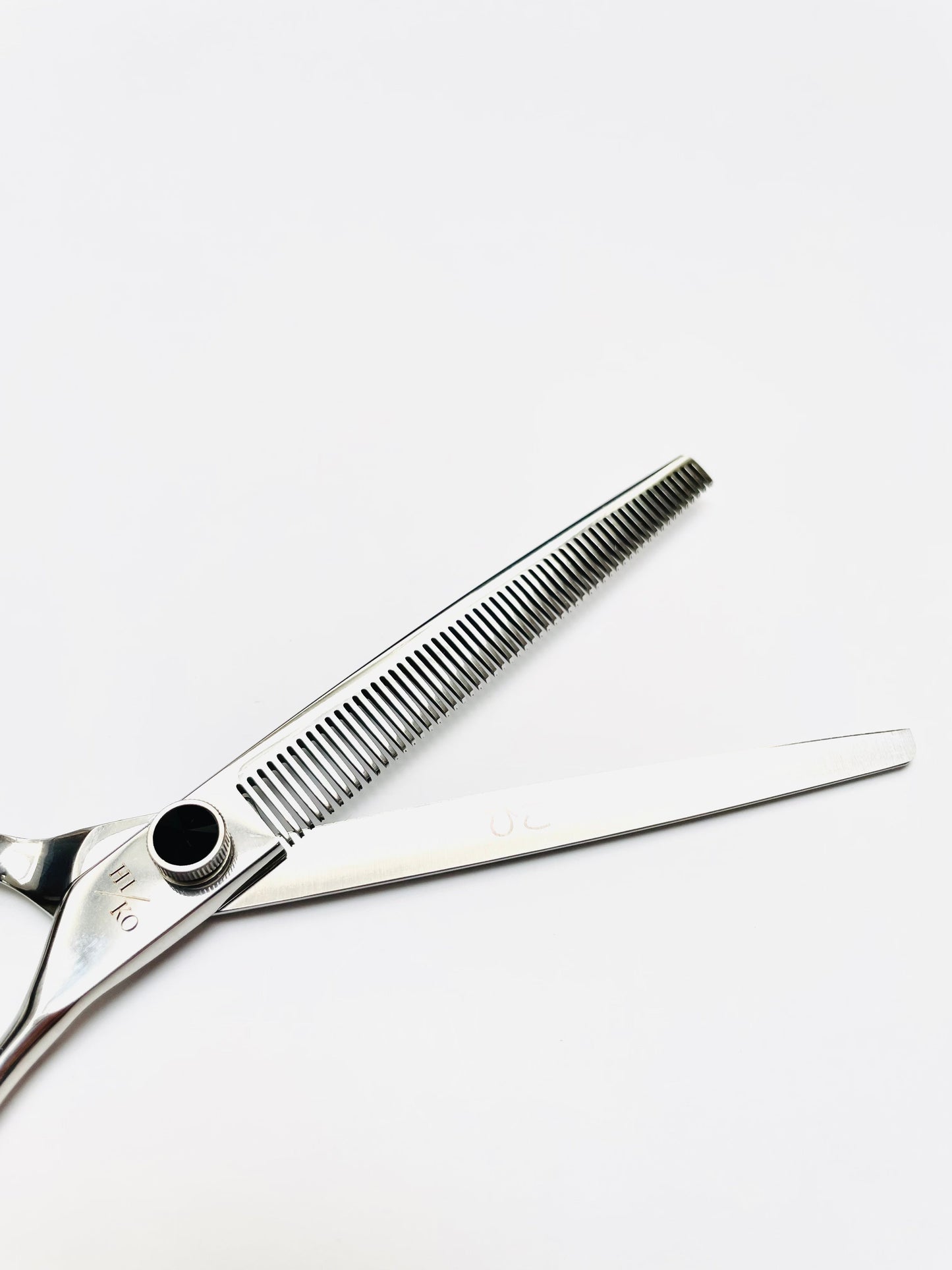 Hiko 7.5" Straight Thinners 56T ✦